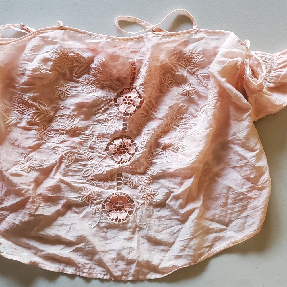 Guess Baby Pink Peachy Top